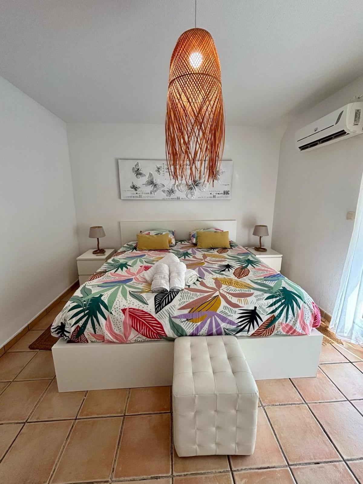 Villa Magellan, Walkable Orient Bay Beach, Private Pool Exterior photo